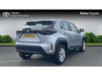 Used Toyota Yaris Cross 113 HP (83 kW) 2025 Silver SUV
