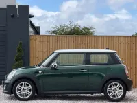 Used Mini Cooper Hatch 122 HP (89 kW) 2014 Green Hatchback