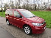 Usado VW Caddy Life 2023 Vermelho Monovolume