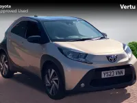 Used Toyota Aygo X 72 HP (52 kW) 2023 Beige SUV