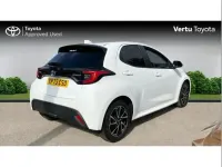 Used Toyota Yaris Design 116 HP (85 kW) 2023 White Hatchback