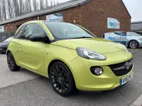 Begagnad Vauxhall Adam Glam 70 HK (51 kW) 2013 Gul Halvkombi