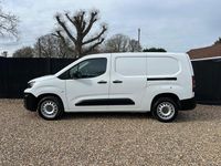 Used Peugeot Partner Premium 131 HP (96 kW) 2023 White MPV
