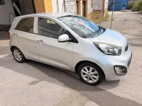 Used Kia Picanto 68 HP (50 kW) 2012 Silver Hatchback