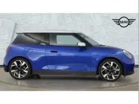 Usado Mini Cooper Exclusive 160 kW (218 CV) 2024 Azul Utilitario