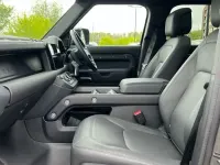 Używany Land Rover Defender SE Dynamic 350 KM (257 kW) 2025 Szary SUV