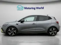 Used Renault Clio V Engineered 145 HP (106 kW) 2023 Grey Hatchback