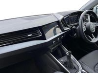Used Audi A1 Sport 108 HP (79 kW) 2024 White SUV