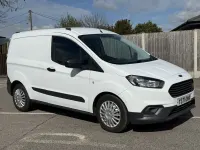Usado Ford Transit S 100 CV (73 kW) 2022 Blanco Van