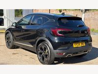 Usado Renault Captur Engineered 142 HP (104 kW) 2024 Preto SUV