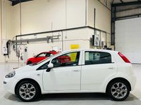 Used Fiat Punto Easy Plus 69 HP (50 kW) 2016 White Hatchback