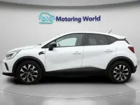 Second-hand Renault Captur Evolution 145 CP (106 kW) 2023 Alb SUV