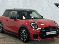 Used Mini Cooper Hatch 113 kW (154 HP) 2025 Red Hatchback
