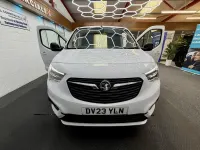 Used Vauxhall Combo S 100 HP (73 kW) 2023 White MPV