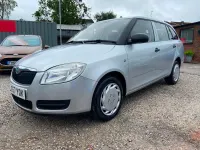 Used Skoda Fabia 60 HP (44 kW) 2008 Silver metallic Estate