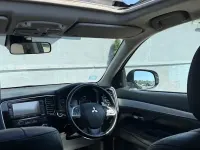 Usado Mitsubishi Outlander P-HEV 121 HP (88 kW) 2015 Carrinha
