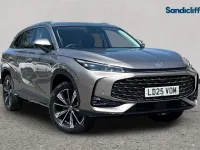 Used MG HS Trophy 170 HP (125 kW) 2024 Metallic  cosmic silver SUV