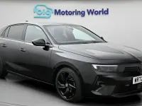Used Vauxhall Astra GS Line 131 HP (96 kW) 2022 Black Hatchback