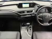 Used Lexus UX 250h 184 HP (135 kW) 2022 Blue SUV