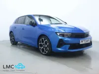 Used Vauxhall Astra Ultimate 130 HP (95 kW) 2023 Blue Hatchback