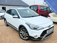 Used Hyundai i20 Active 100 HP (73 kW) 2016 White Hatchback
