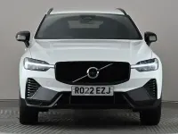Used Volvo XC60 R-Design 197 HP (144 kW) 2021 White SUV
