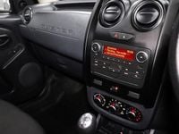 Second-hand Dacia Duster Ambiance 114 CP (83 kW) 2017 Gri SUV