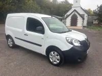 Begagnad Renault Kangoo Business 44 kW (60 HK) 2020 Vit Minibuss