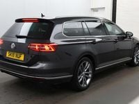 Usado VW Passat GT 150 HP (110 kW) 2018 Cinzento Carrinha