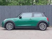 Używany Mini Cooper S Level 2 135 kW (184 KM) 2023 Zielony Hatchback