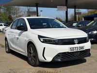 Second-hand Vauxhall Corsa Design Edition 100 CP (73 kW) 2023 Alb Hatchback