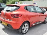 Used Renault Clio Dynamique 90 HP (66 kW) 2013 Red Hatchback