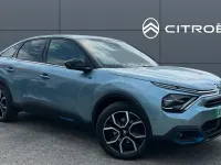 Usado Citroën e-C4 Shine 100 kW (136 HP) 2023 Azul Citadino