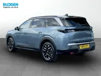 Second-hand Peugeot 5008 GTi 134 CP (98 kW) 2025 Albastru SUV