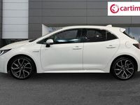 Used Toyota Corolla 122 HP (89 kW) 2022 White Hatchback