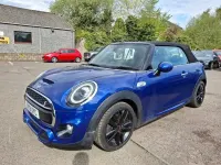 Usado Mini Cooper S Cabriolet Sport 192 CV (141 kW) 2019 Azul Descapotable