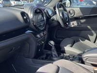 Begagnad Mini Cooper S Countryman 221 HK (162 kW) 2018 Grå SUV