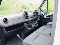 Usado Mercedes Sprinter Progressive 148 HP (108 kW) 2021 Branco Van