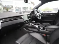 Used Porsche Cayenne 460 HP (338 kW) 2022 Silver SUV