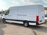 Używany Mercedes Sprinter Progressive 2023 Biały Van