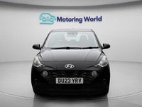Used Hyundai i10 SE 67 HP (49 kW) 2023 Black Hatchback