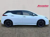 Used Nissan Leaf N-Connecta 110 kW (150 HP) 2022 White Hatchback