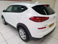 Used Hyundai Tucson SE 177 HP (130 kW) 2019 White SUV