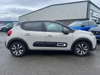 Używany Citroën C3 PureTech 2024 Szary Hatchback