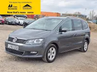 Usado VW Sharan SE 150 CV (110 kW) 2014 Gris Monovolumen