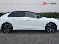 Used Vauxhall Astra Ultimate 130 HP (95 kW) 2024 White Hatchback