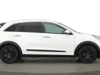 Used Kia Niro 141 HP (103 kW) 2019 White SUV