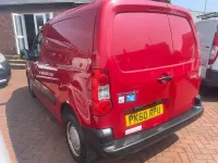 Used Citroën Berlingo 90 HP (66 kW) 2011 Red MPV