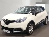 Used Renault Captur Dynamique 90 HP (66 kW) 2015 Cream/black SUV