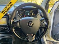 Second-hand Renault Captur Dynamique 90 CP (66 kW) 2016 Bej SUV
